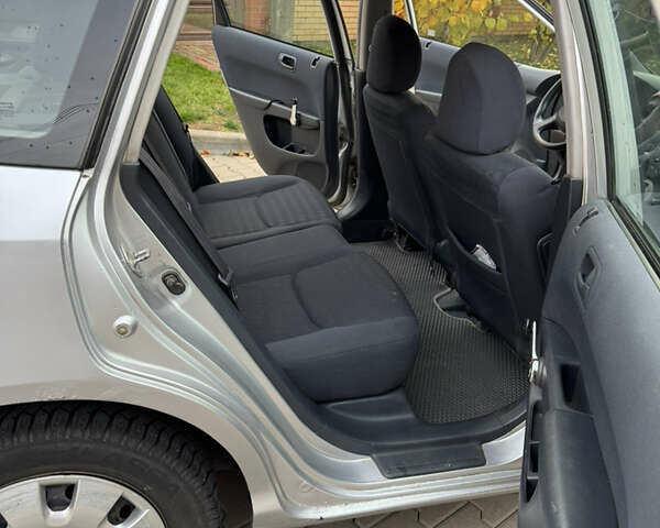 Серый Хонда Цивик, объемом двигателя 1.59 л и пробегом 250 тыс. км за 4099 $, фото 16 на Automoto.ua