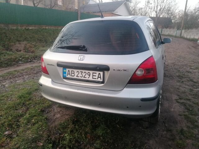 Серый Хонда Цивик, объемом двигателя 1.6 л и пробегом 350 тыс. км за 2400 $, фото 2 на Automoto.ua