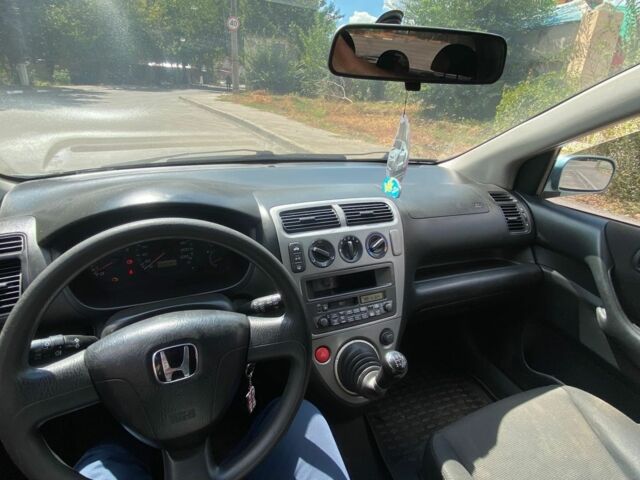 Серый Хонда Цивик, объемом двигателя 1.4 л и пробегом 320 тыс. км за 2400 $, фото 7 на Automoto.ua