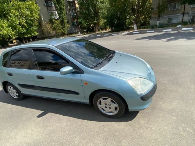 Серый Хонда Цивик, объемом двигателя 1.4 л и пробегом 320 тыс. км за 2400 $, фото 5 на Automoto.ua