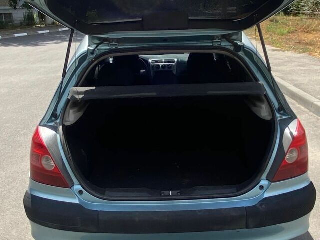 Серый Хонда Цивик, объемом двигателя 1.4 л и пробегом 320 тыс. км за 2400 $, фото 3 на Automoto.ua