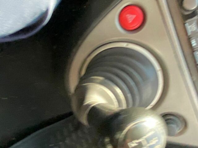 Серый Хонда Цивик, объемом двигателя 1.4 л и пробегом 320 тыс. км за 2400 $, фото 14 на Automoto.ua