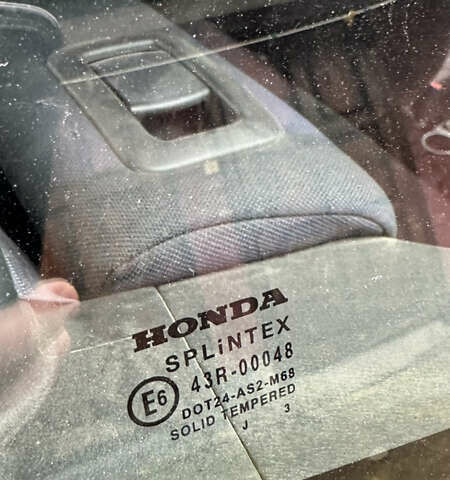 Серый Хонда Цивик, объемом двигателя 1.4 л и пробегом 280 тыс. км за 2700 $, фото 14 на Automoto.ua