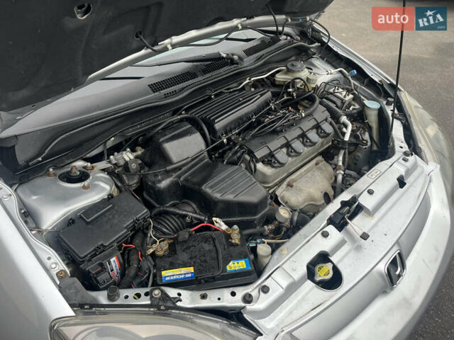 Серый Хонда Цивик, объемом двигателя 1.59 л и пробегом 311 тыс. км за 2750 $, фото 28 на Automoto.ua