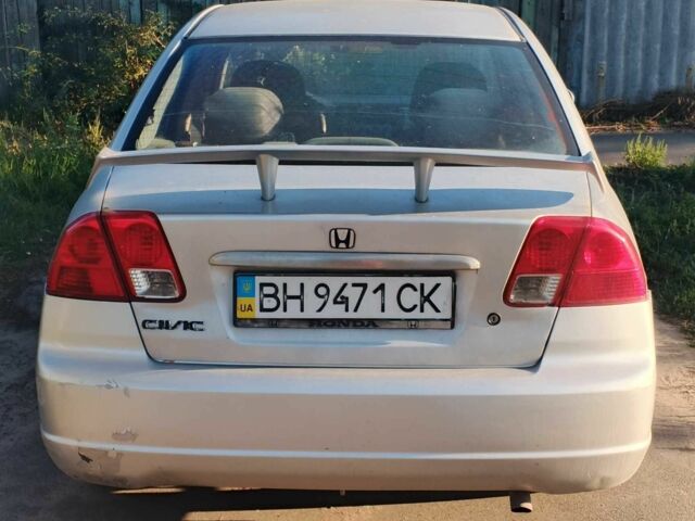 Серый Хонда Цивик, объемом двигателя 1.7 л и пробегом 300 тыс. км за 1188 $, фото 2 на Automoto.ua