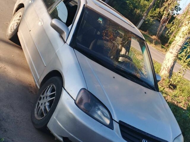 Серый Хонда Цивик, объемом двигателя 1.7 л и пробегом 300 тыс. км за 1188 $, фото 1 на Automoto.ua