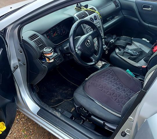 Серый Хонда Цивик, объемом двигателя 1.6 л и пробегом 0 тыс. км за 3500 $, фото 4 на Automoto.ua