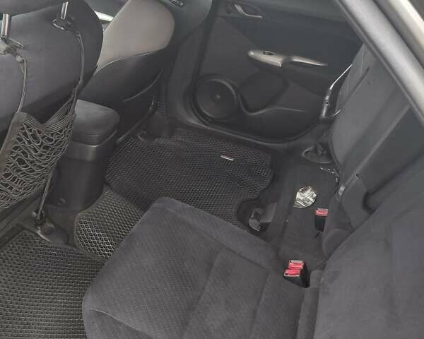 Серый Хонда Цивик, объемом двигателя 1.34 л и пробегом 245 тыс. км за 5200 $, фото 10 на Automoto.ua