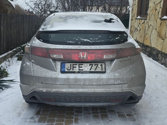 Серый Хонда Цивик, объемом двигателя 2.2 л и пробегом 240 тыс. км за 3547 $, фото 20 на Automoto.ua