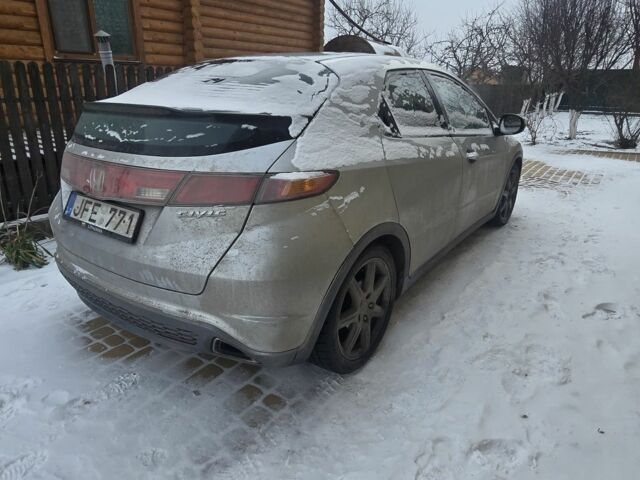 Серый Хонда Цивик, объемом двигателя 2.2 л и пробегом 240 тыс. км за 3547 $, фото 21 на Automoto.ua