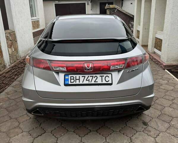 Серый Хонда Цивик, объемом двигателя 1.8 л и пробегом 160 тыс. км за 6500 $, фото 10 на Automoto.ua