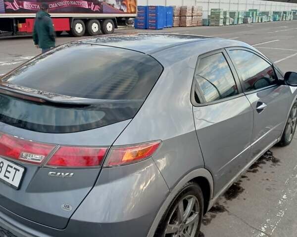 Сірий Хонда Сівік, об'ємом двигуна 1.8 л та пробігом 164 тис. км за 6600 $, фото 7 на Automoto.ua