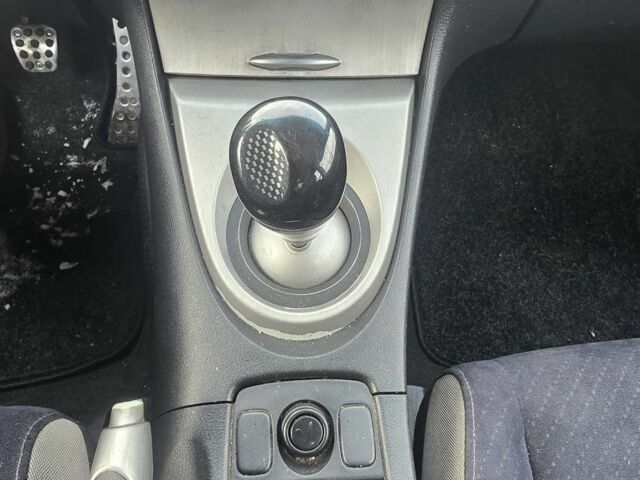 Серый Хонда Цивик, объемом двигателя 2.2 л и пробегом 240 тыс. км за 3547 $, фото 4 на Automoto.ua