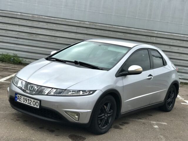 Серый Хонда Цивик, объемом двигателя 1.4 л и пробегом 206 тыс. км за 3400 $, фото 1 на Automoto.ua