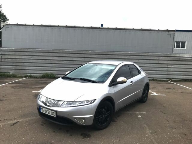 Серый Хонда Цивик, объемом двигателя 1.4 л и пробегом 206 тыс. км за 3400 $, фото 7 на Automoto.ua