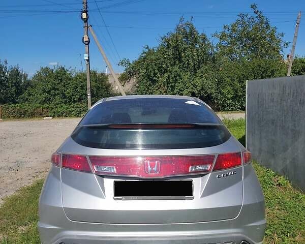 Сірий Хонда Сівік, об'ємом двигуна 1.8 л та пробігом 400 тис. км за 3000 $, фото 6 на Automoto.ua