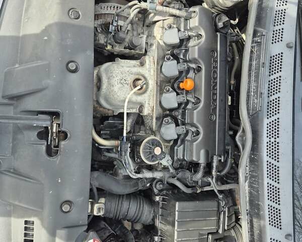 Серый Хонда Цивик, объемом двигателя 1.8 л и пробегом 181 тыс. км за 5200 $, фото 8 на Automoto.ua