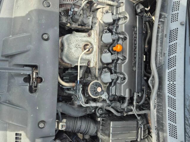 Серый Хонда Цивик, объемом двигателя 1.8 л и пробегом 181 тыс. км за 5200 $, фото 15 на Automoto.ua