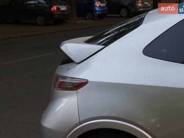 Серый Хонда Цивик, объемом двигателя 2 л и пробегом 251 тыс. км за 5700 $, фото 41 на Automoto.ua