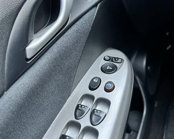 Серый Хонда Цивик, объемом двигателя 1.8 л и пробегом 217 тыс. км за 6200 $, фото 9 на Automoto.ua