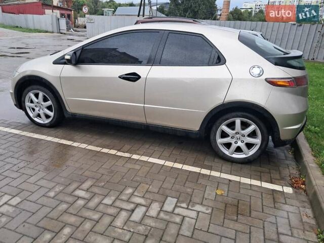 Серый Хонда Цивик, объемом двигателя 1.8 л и пробегом 230 тыс. км за 6500 $, фото 9 на Automoto.ua