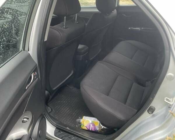 Серый Хонда Цивик, объемом двигателя 1.8 л и пробегом 200 тыс. км за 6400 $, фото 15 на Automoto.ua