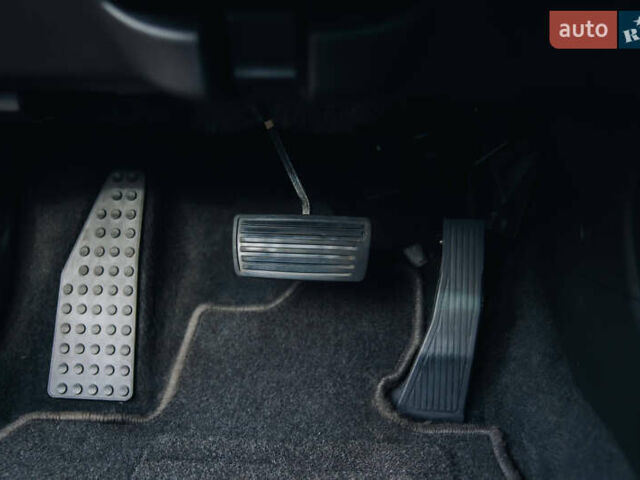 Серый Хонда Цивик, объемом двигателя 1.4 л и пробегом 159 тыс. км за 8300 $, фото 23 на Automoto.ua