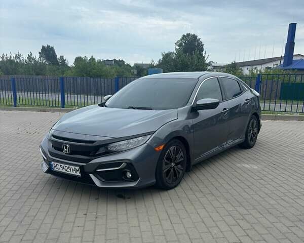 Серый Хонда Цивик, объемом двигателя 1.5 л и пробегом 124 тыс. км за 15500 $, фото 1 на Automoto.ua