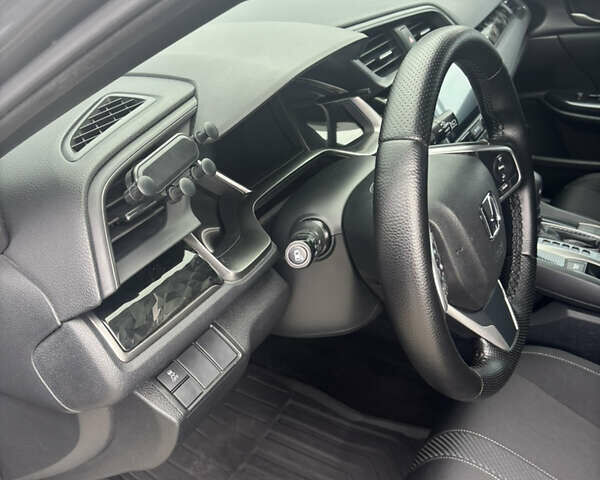 Серый Хонда Цивик, объемом двигателя 1.5 л и пробегом 124 тыс. км за 15500 $, фото 13 на Automoto.ua