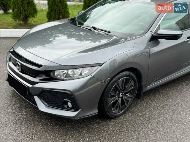 Серый Хонда Цивик, объемом двигателя 1.5 л и пробегом 54 тыс. км за 15400 $, фото 6 на Automoto.ua