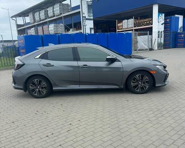 Серый Хонда Цивик, объемом двигателя 1.5 л и пробегом 124 тыс. км за 15500 $, фото 4 на Automoto.ua