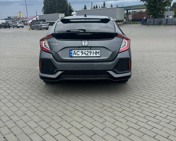 Серый Хонда Цивик, объемом двигателя 1.5 л и пробегом 124 тыс. км за 15500 $, фото 6 на Automoto.ua