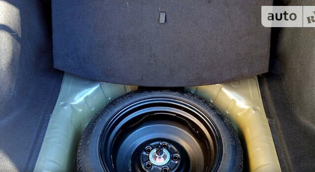 Сірий Хонда Сівік, об'ємом двигуна 1.5 л та пробігом 112 тис. км за 14700 $, фото 7 на Automoto.ua