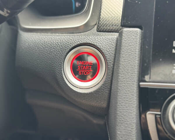 Серый Хонда Цивик, объемом двигателя 1.5 л и пробегом 54 тыс. км за 15400 $, фото 21 на Automoto.ua