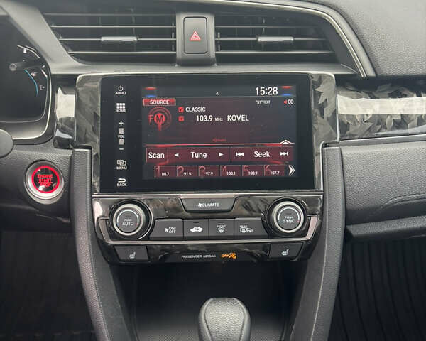 Серый Хонда Цивик, объемом двигателя 1.5 л и пробегом 124 тыс. км за 15500 $, фото 27 на Automoto.ua