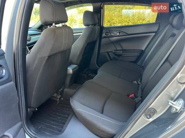 Серый Хонда Цивик, объемом двигателя 1.5 л и пробегом 108 тыс. км за 16200 $, фото 11 на Automoto.ua
