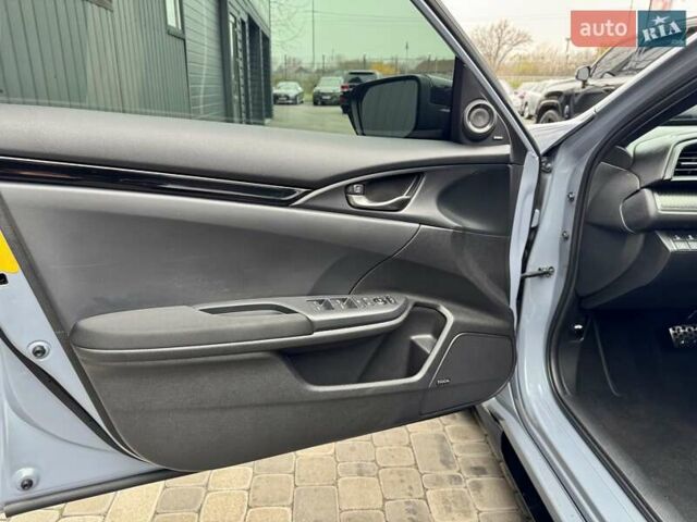 Серый Хонда Цивик, объемом двигателя 1.5 л и пробегом 124 тыс. км за 17900 $, фото 13 на Automoto.ua
