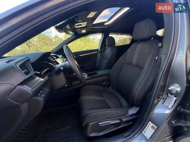 Сірий Хонда Сівік, об'ємом двигуна 1.5 л та пробігом 108 тис. км за 15600 $, фото 6 на Automoto.ua