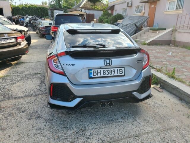 Хонда Цивик 2019 в Днепре (Днепропетровске) на Automoto.ua Серый Хонда Цивик, объемом двигателя 0 л и пробегом 17 тыс. км за 17000 $, фото 1 на Automoto.ua