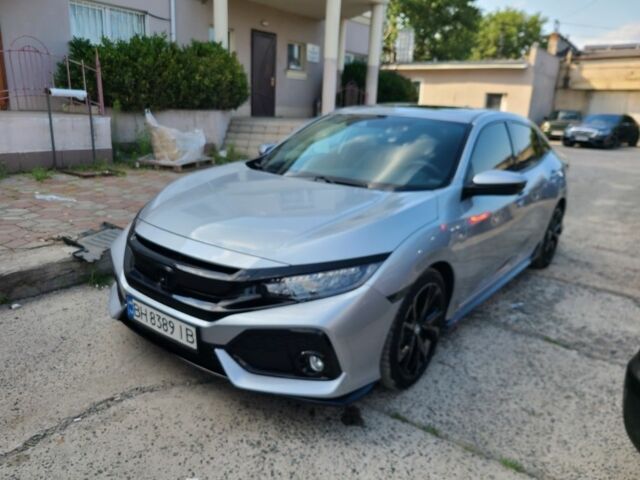 Хонда Цивик 2019 в Днепре (Днепропетровске) на Automoto.ua Серый Хонда Цивик, объемом двигателя 0 л и пробегом 17 тыс. км за 17000 $, фото 2 на Automoto.ua