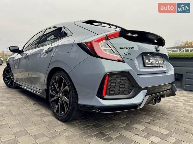Серый Хонда Цивик, объемом двигателя 1.5 л и пробегом 124 тыс. км за 17900 $, фото 69 на Automoto.ua