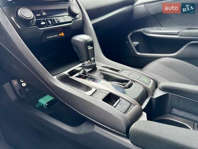 Серый Хонда Цивик, объемом двигателя 1.5 л и пробегом 124 тыс. км за 17900 $, фото 16 на Automoto.ua