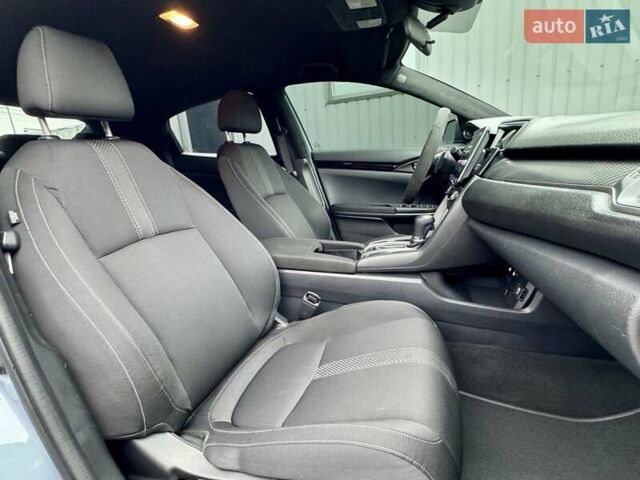 Серый Хонда Цивик, объемом двигателя 1.5 л и пробегом 124 тыс. км за 17900 $, фото 44 на Automoto.ua