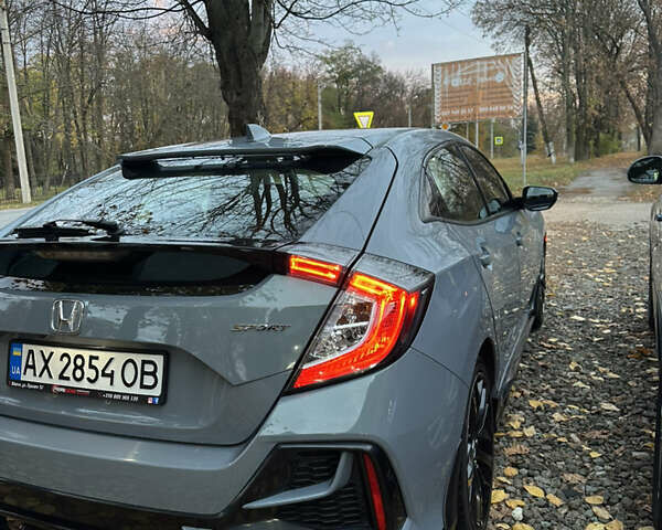 Сірий Хонда Сівік, об'ємом двигуна 1.5 л та пробігом 29 тис. км за 16800 $, фото 6 на Automoto.ua