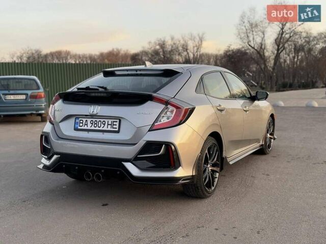 Серый Хонда Цивик, объемом двигателя 1.5 л и пробегом 43 тыс. км за 16900 $, фото 4 на Automoto.ua