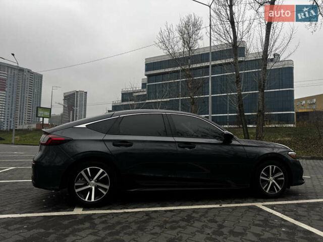 Серый Хонда Цивик, объемом двигателя 2 л и пробегом 37 тыс. км за 18800 $, фото 3 на Automoto.ua