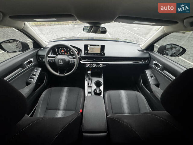 Серый Хонда Цивик, объемом двигателя 2 л и пробегом 37 тыс. км за 18800 $, фото 29 на Automoto.ua