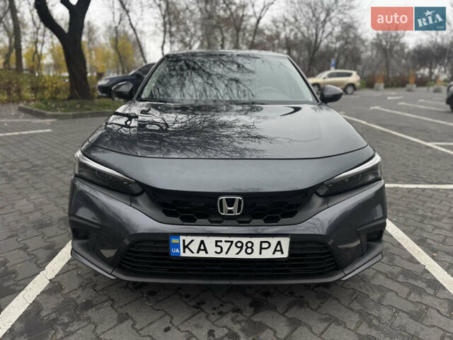 Серый Хонда Цивик, объемом двигателя 2 л и пробегом 37 тыс. км за 18800 $, фото 12 на Automoto.ua