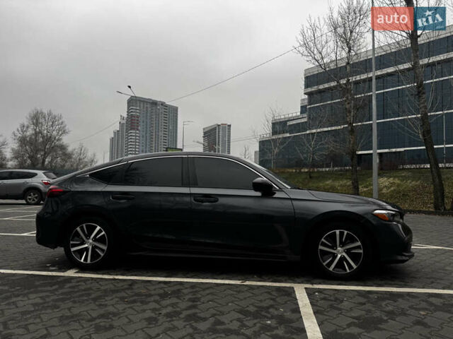 Серый Хонда Цивик, объемом двигателя 2 л и пробегом 37 тыс. км за 18800 $, фото 2 на Automoto.ua