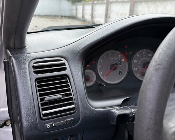 Хонда Цивик 2002 в Черновцах на Automoto.ua Серый Хонда Цивик, объемом двигателя 1.7 л и пробегом 180 тыс. км за 3850 $, фото 18 на Automoto.ua